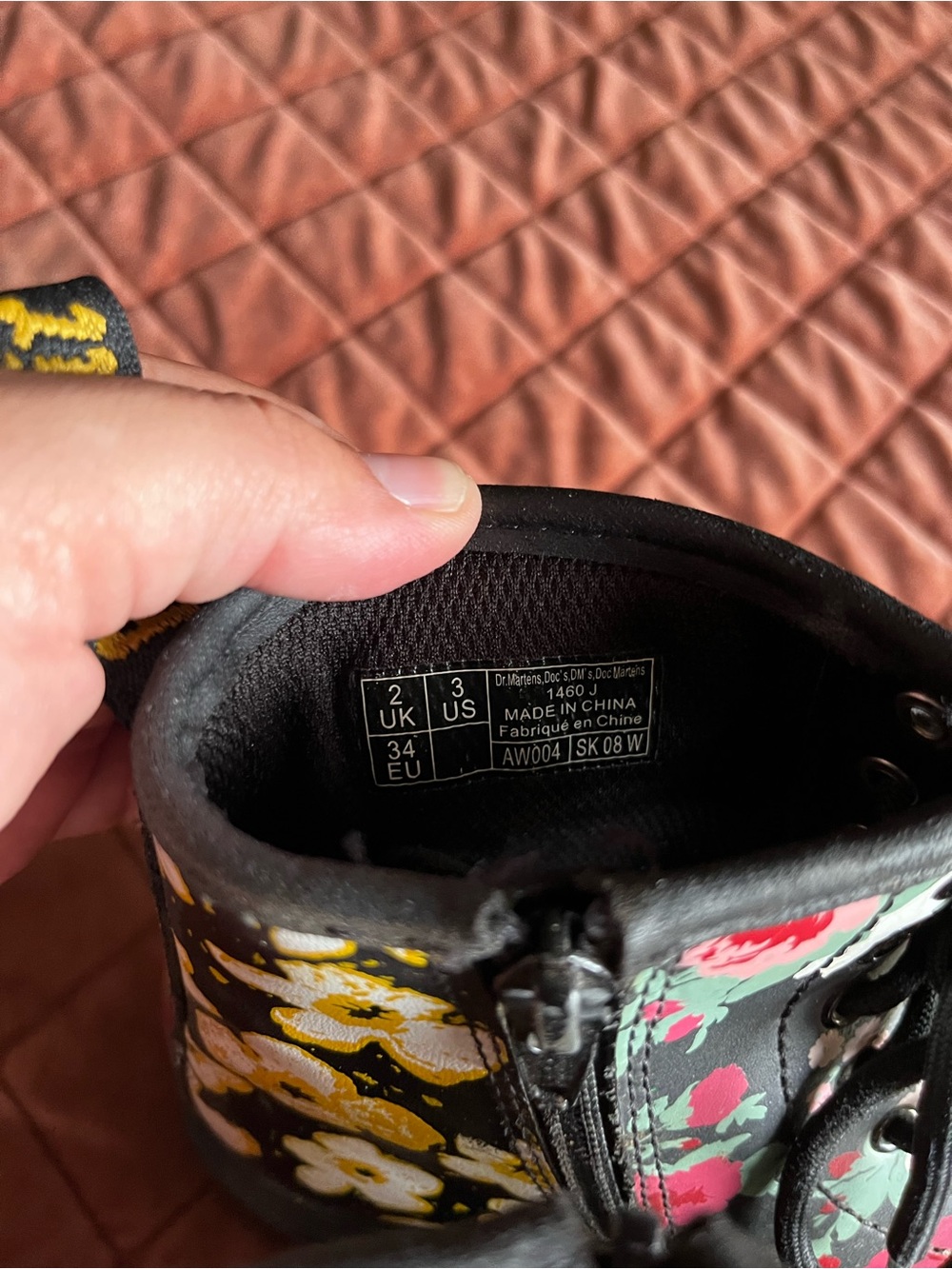 Dr Martens Girls floral print 1460 boots - Picture 2 of 5
